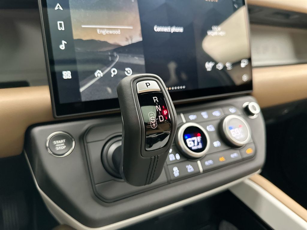 Thumbnail: 2026 Land Rover Defender - 20