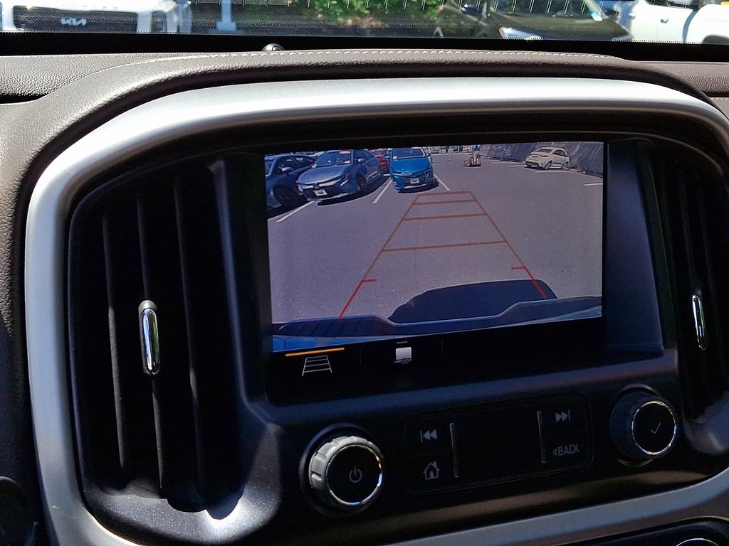 Thumbnail: 2019 GMC Canyon - 18