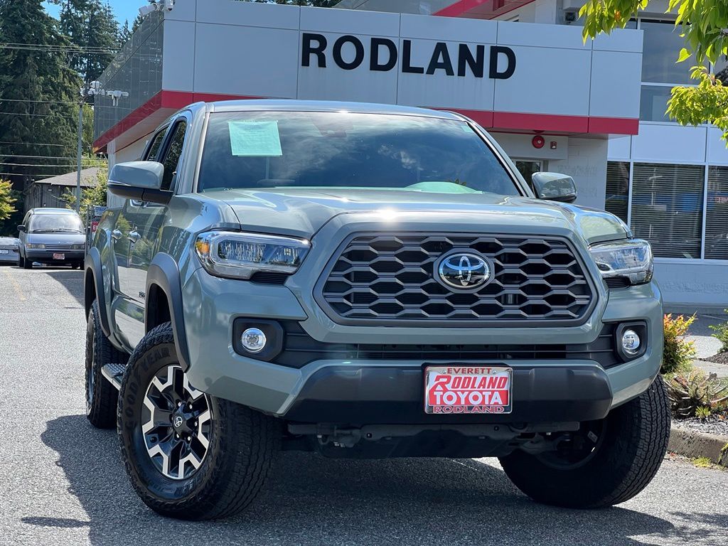 Lunar Rock 2023 Toyota Tacoma Pickup Truck Four-Wheel Drive 6-Speed Automatic