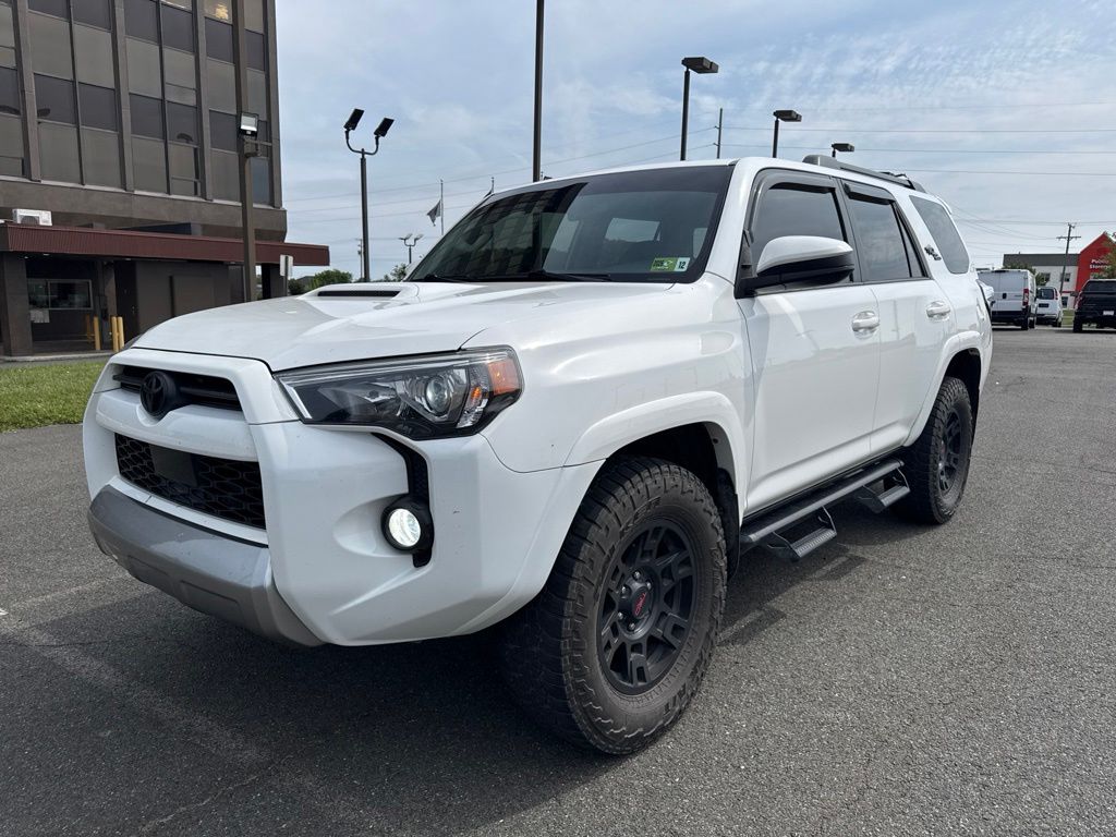 Super White 2020 Toyota 4Runner TRD Off-Road 4WD SUV / Crossover Four-Wheel Drive 5-Speed Automatic Overdrive