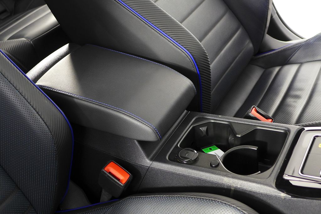 Thumbnail: 2024 Volkswagen Golf - 16