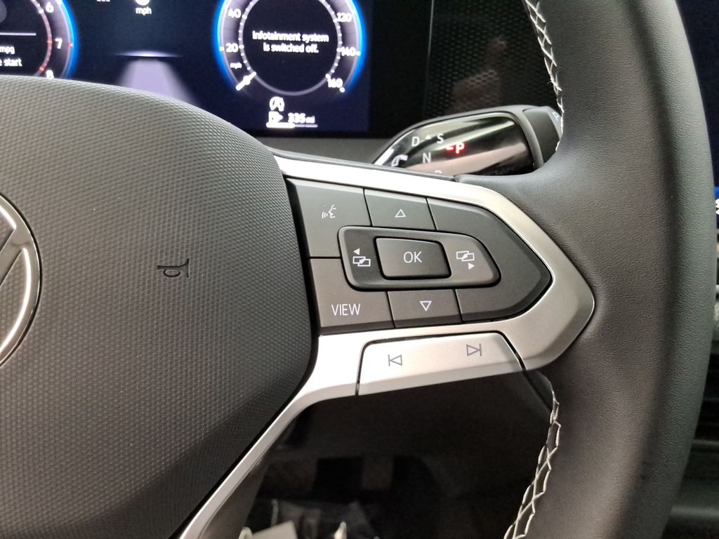 used 2025 Volkswagen Tiguan car, priced at $25,999