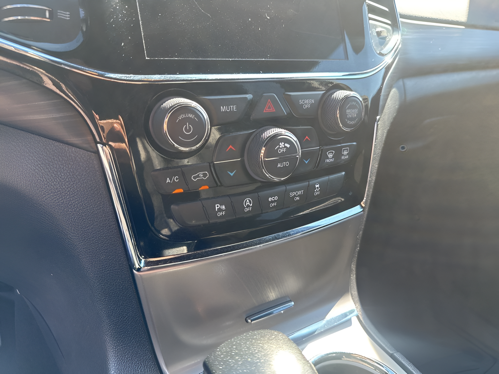 Used Car 2020 Jeep Grand Cherokee  Altitude For Sale Under $20,000 In Austin, Texas