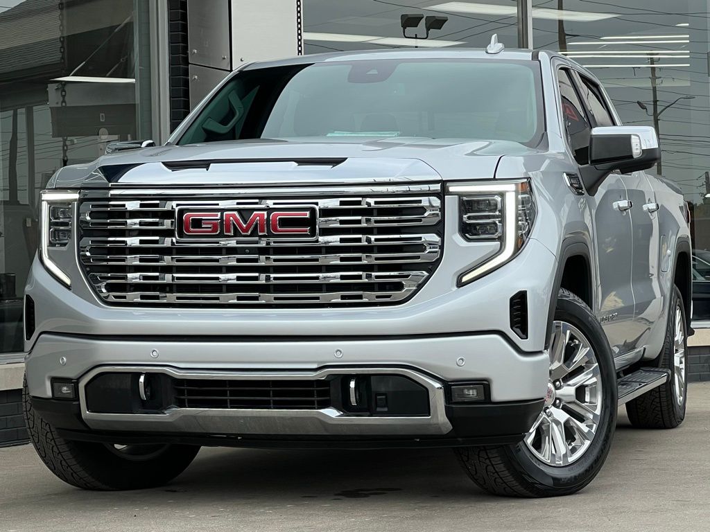 2022 GMC Sierra 1500 Denali Crew Cab 4WD