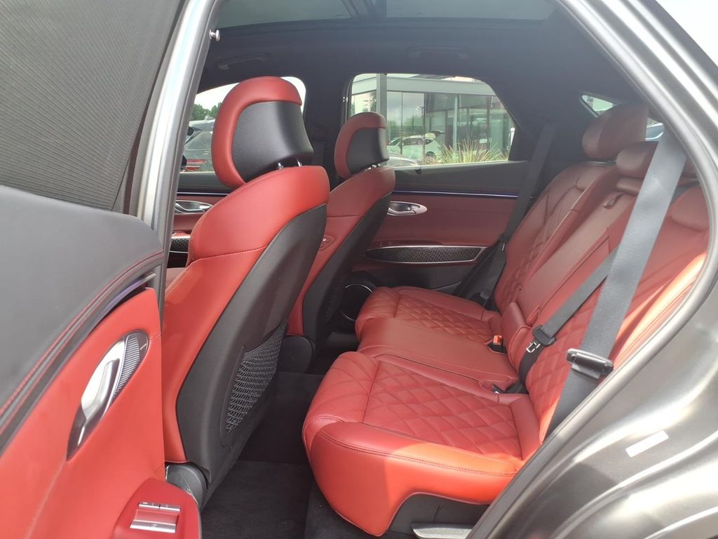 New 2026 Genesis GV70 SUV