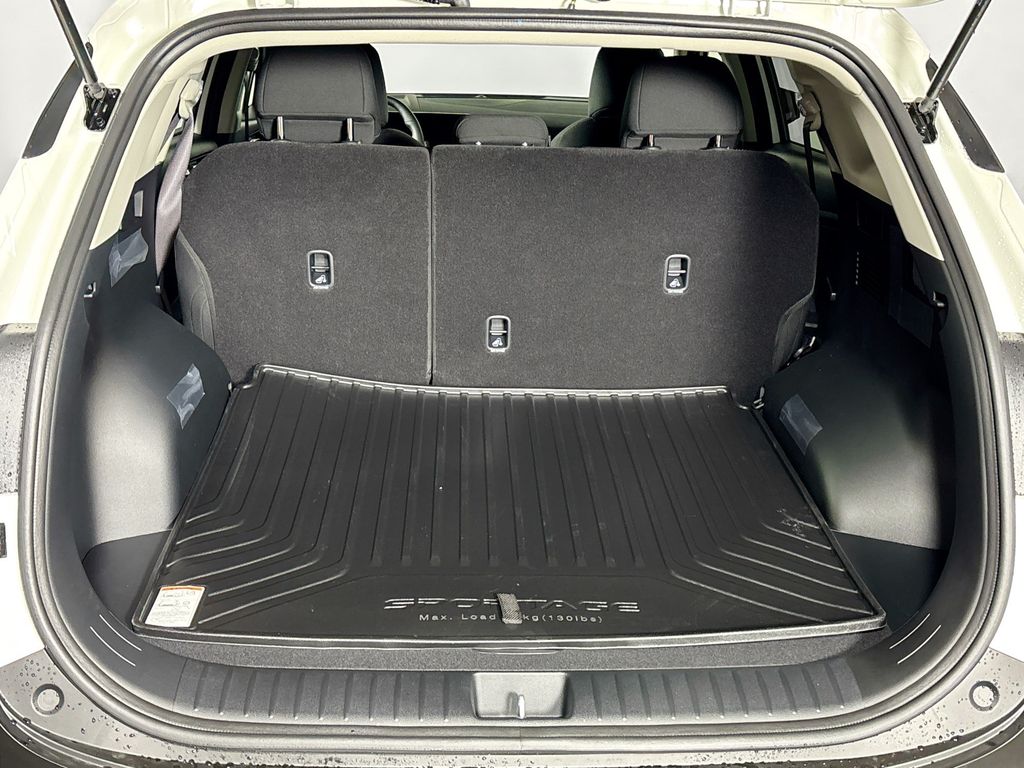 2026 Kia Sportage Hybrid S