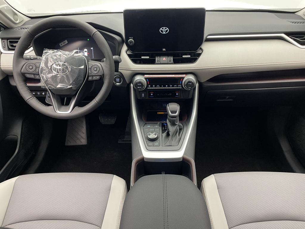 Thumbnail: 2025 Toyota RAV4 - 19