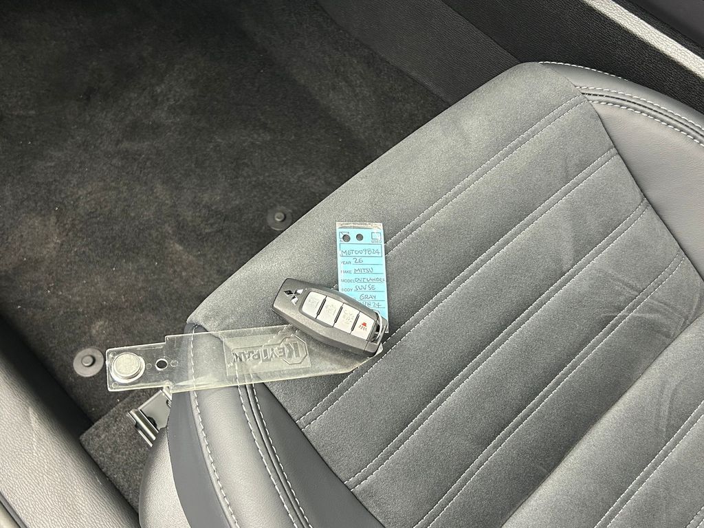 New 2026 Graphite Gray Mitsubishi SE image 55