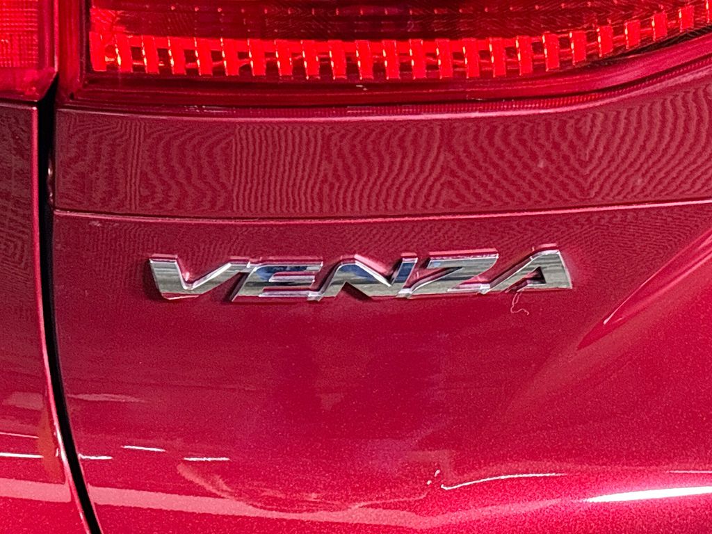2023 Toyota Venza Limited