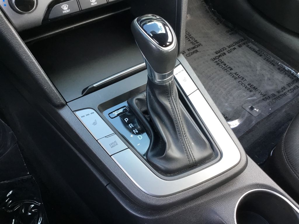 Thumbnail: 2018 Hyundai Elantra - 24