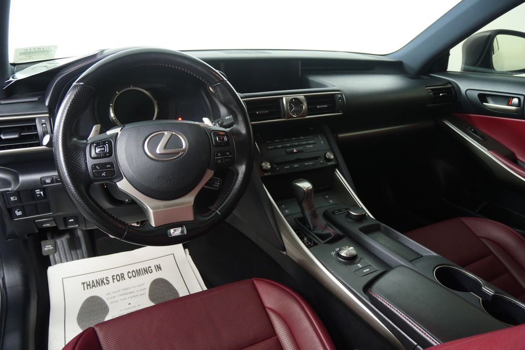 2018 Lexus IS 300 18