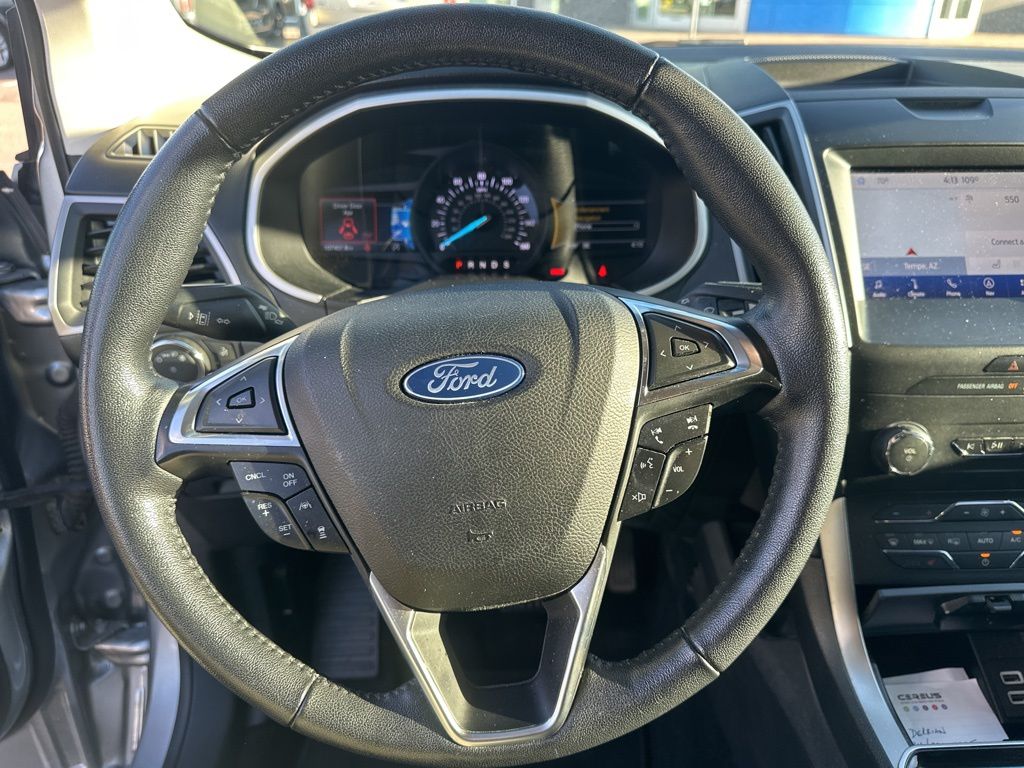 Thumbnail: 2020 Ford Edge - 8