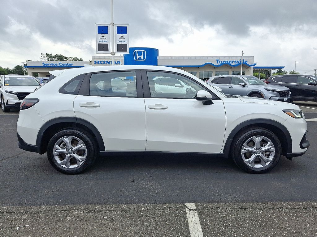 Thumbnail: 2023 Honda HR-V - 7