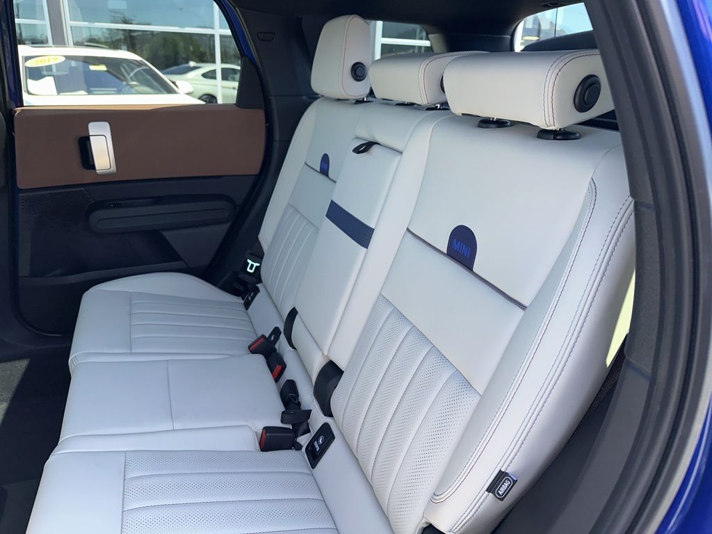 Thumbnail: 2025 MINI Cooper Countryman - 14