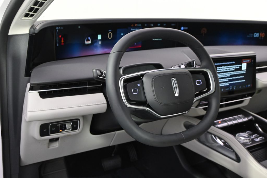 New 2026 White Lincoln Reserve image 11