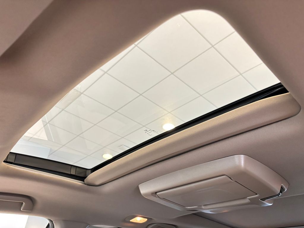 2022 Honda Pilot Elite