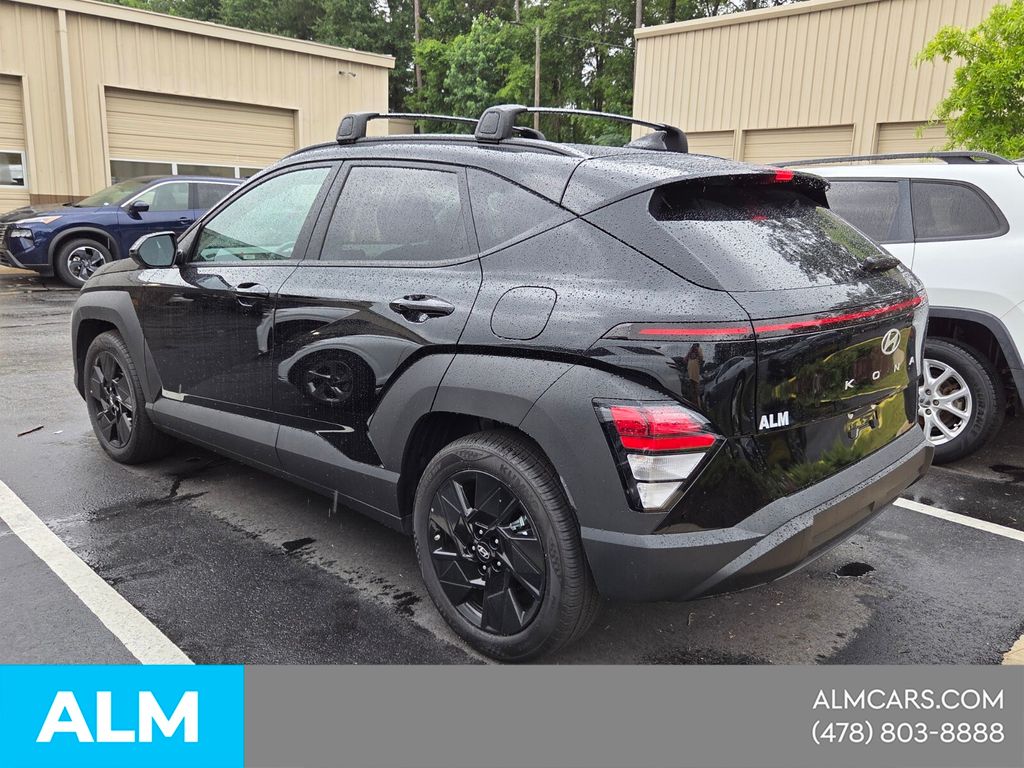 Used 2026 Black Hyundai SEL Sport image 9