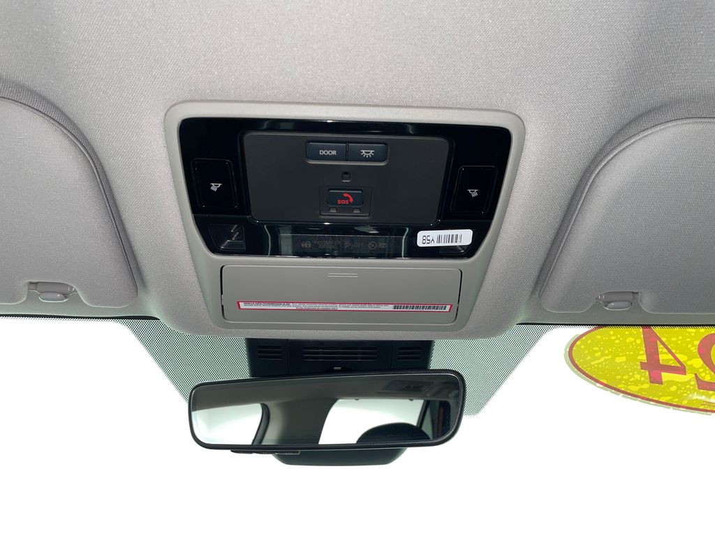 Thumbnail: 2024 Toyota Grand Highlander - 31