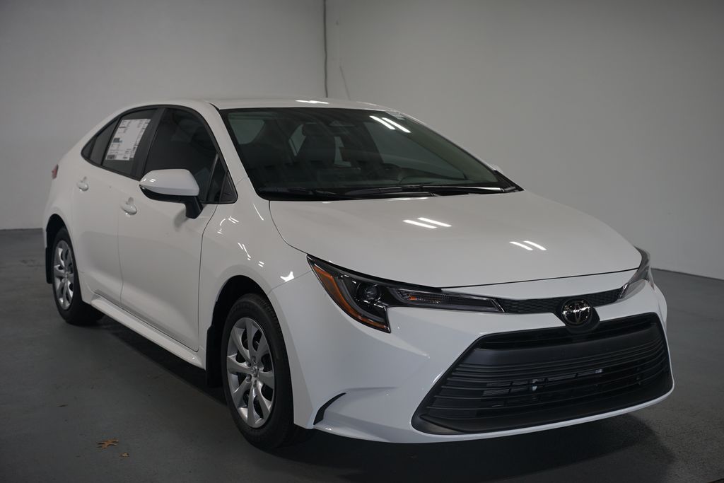 Thumbnail: 2026 Toyota Corolla - 3