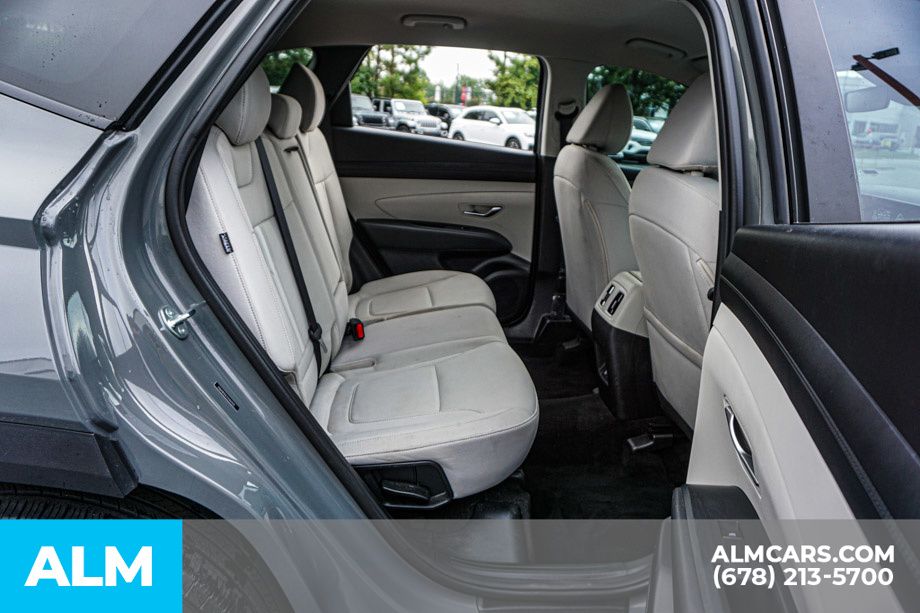Used 2025 Gray Hyundai SEL image 21