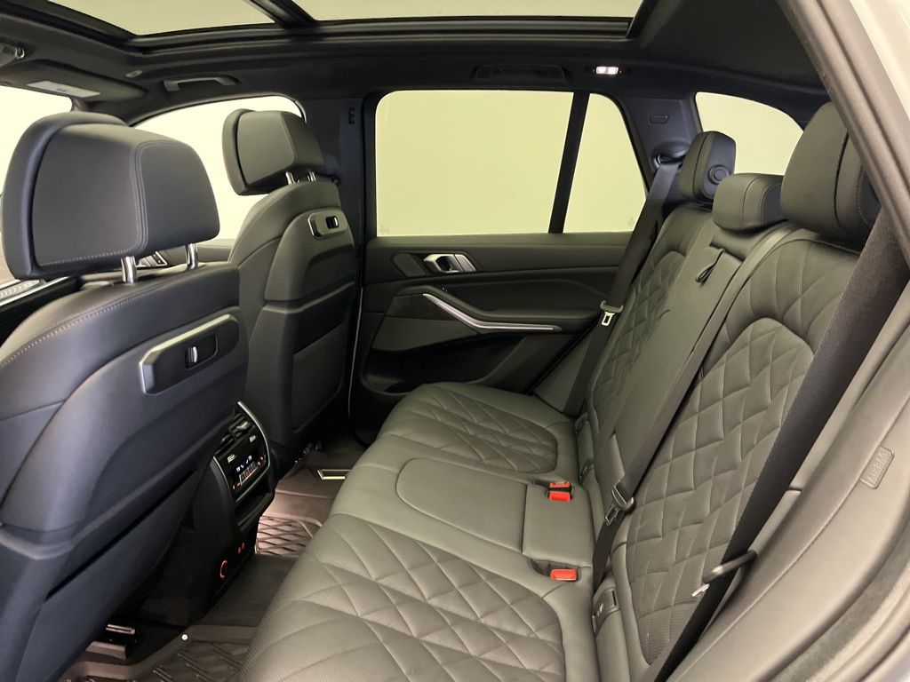 Thumbnail: 2024 BMW X5 - 24