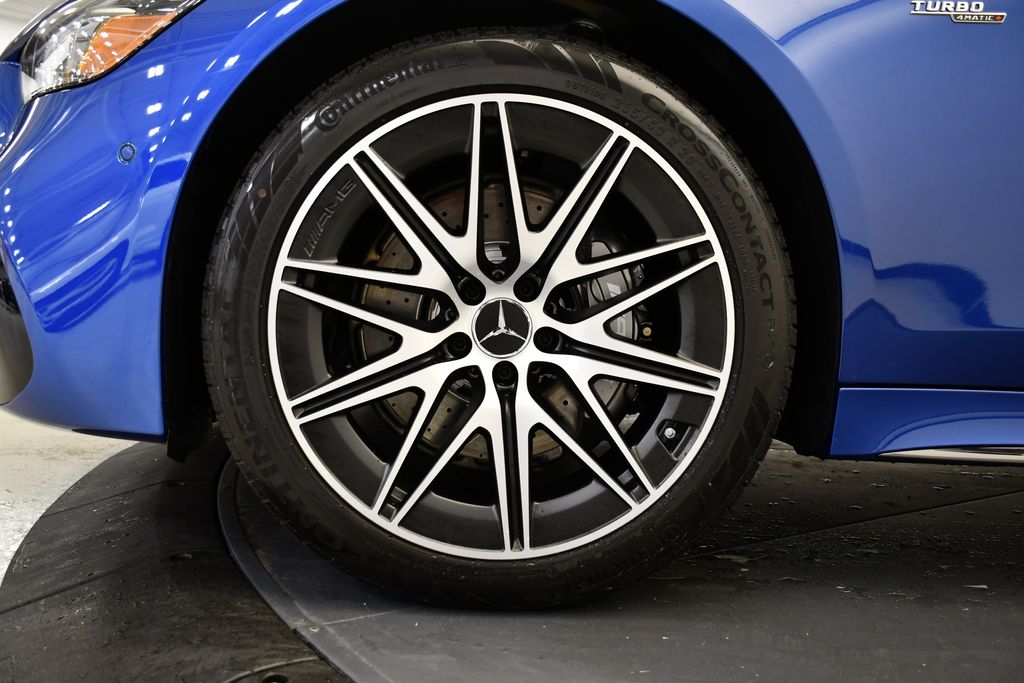 Thumbnail: 2026 Mercedes-Benz AMG GT - 14