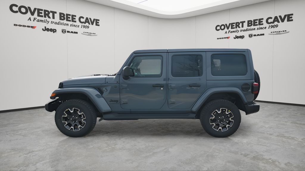 New 2026 Gray Jeep Sahara image 5