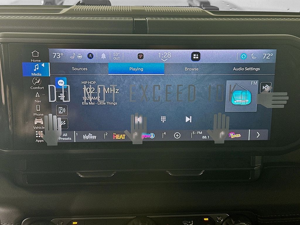 New 2026 Green Jeep Mojave image 13