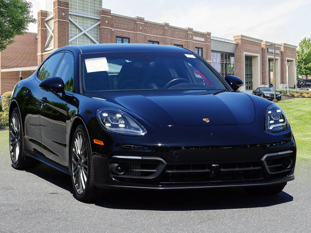 Thumbnail: 2023 Porsche Panamera - 3