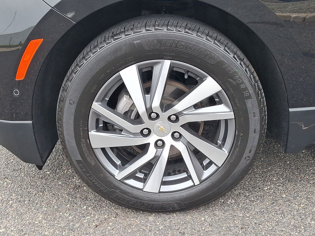 used 2023 Chevrolet Equinox car, priced at $26,213