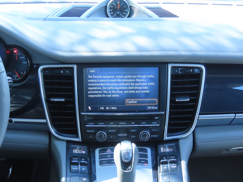 Thumbnail: 2013 Porsche Panamera - 8