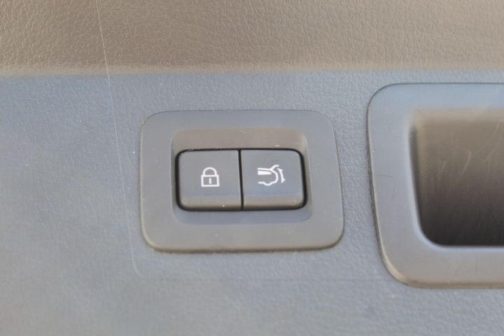 Used Car 2023 Mazda Cx-50  2.5 S Premium Plus Package For Sale Under $30,000 In Georgetown, Texas