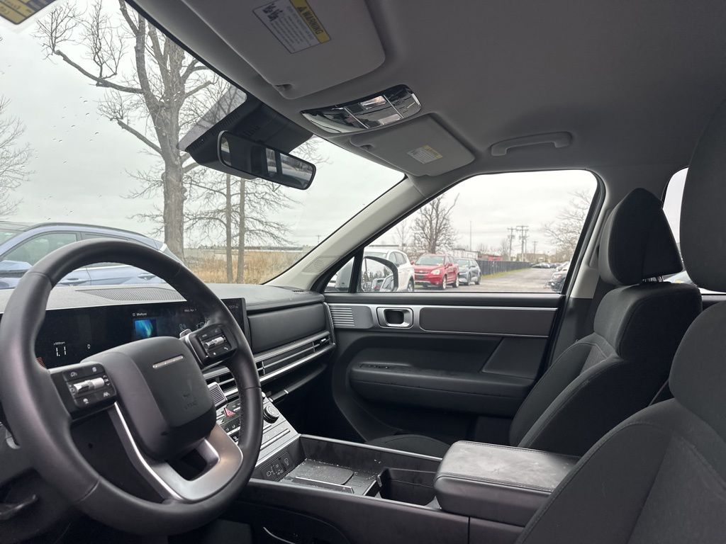 Certified Used 2024 Silver Hyundai SE image 9