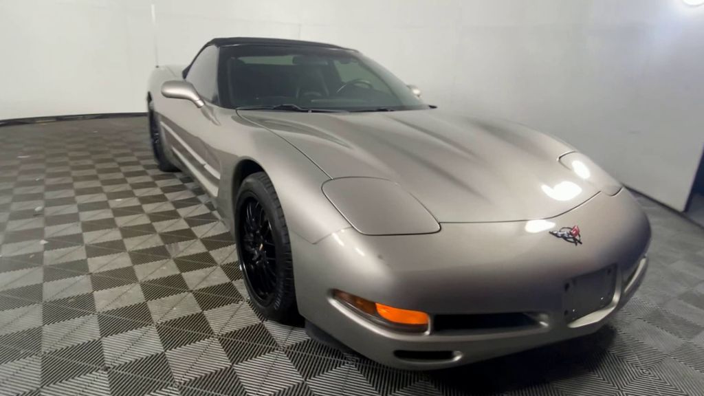 1999 Chevrolet Corvette Base 3