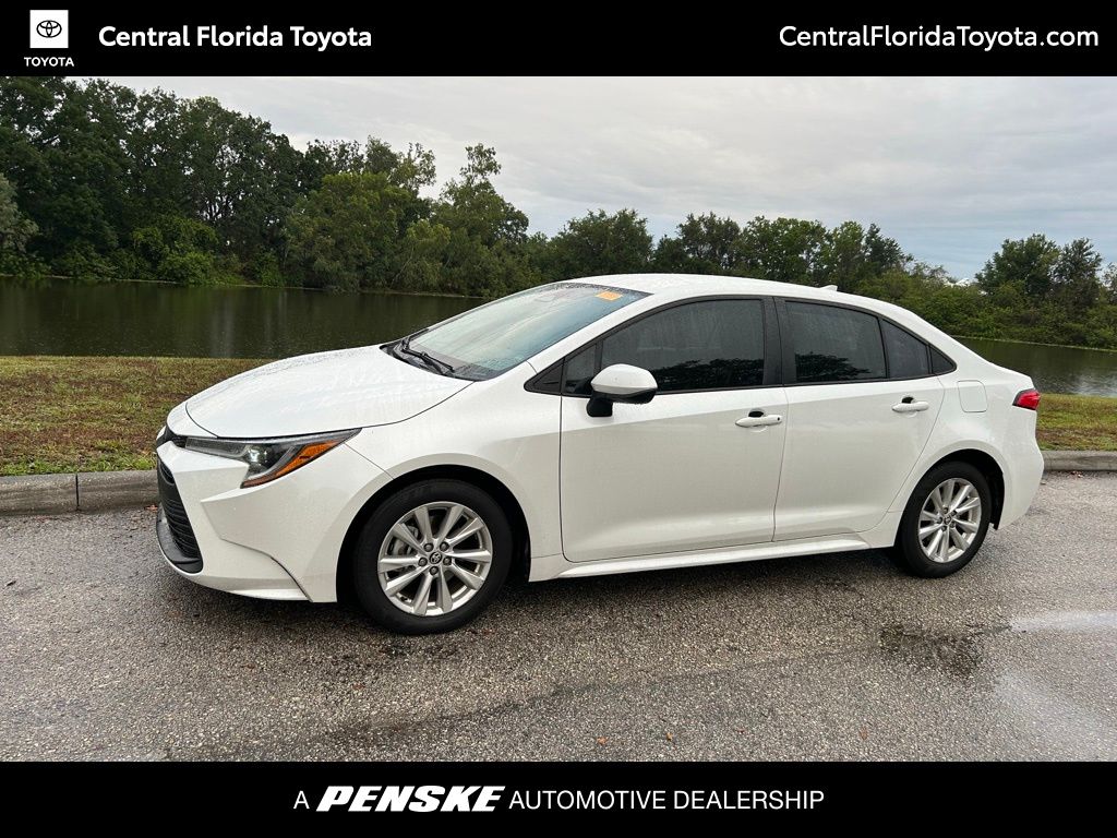 2023 Toyota Corolla LE -
                Orlando, FL