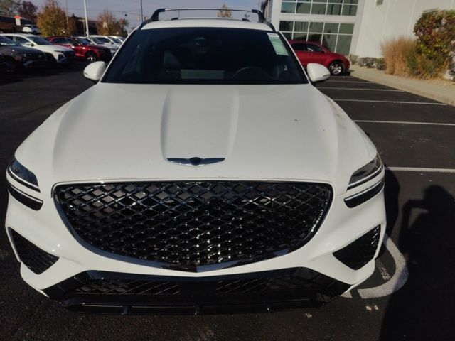 2025 Genesis GV70 Sport 3