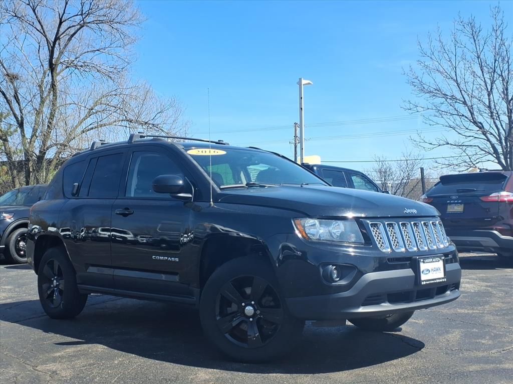 Black Clearcoat 2016 Jeep Compass Latitude 4WD SUV / Crossover Four-Wheel Drive 6-Speed Automatic