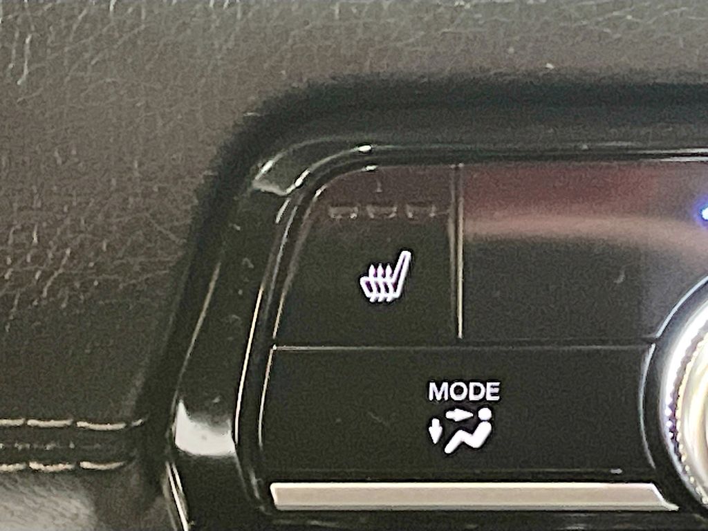 Used 2025 Gray Honda Touring image 21