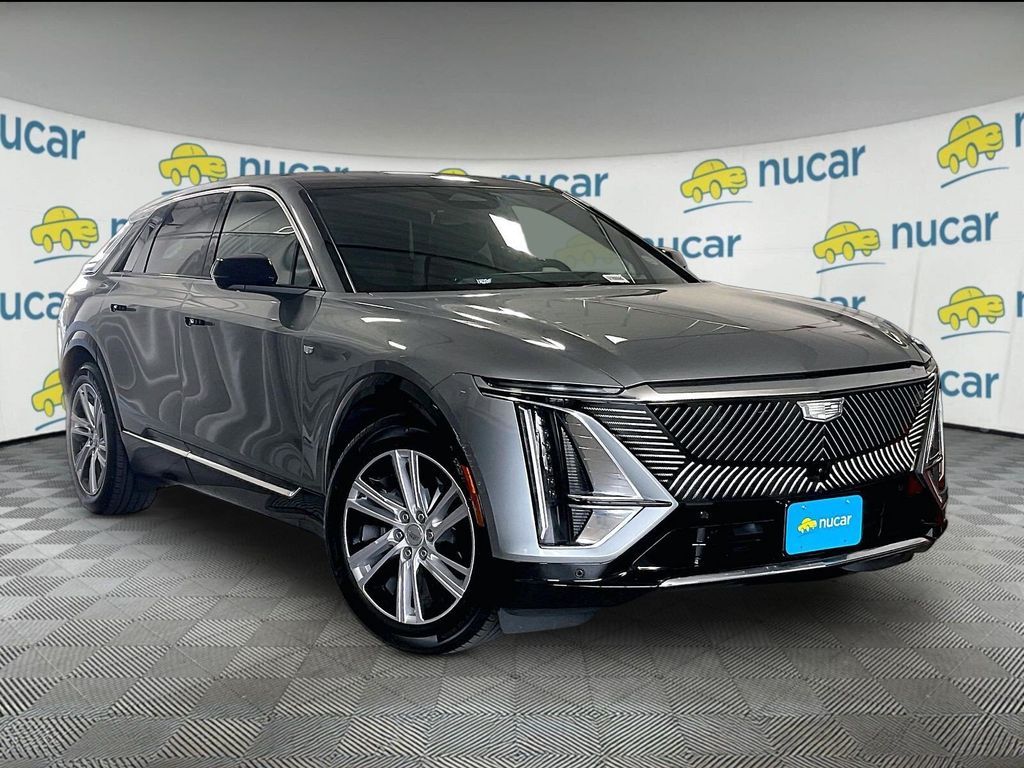2024 Cadillac LYRIQ Tech AWD
