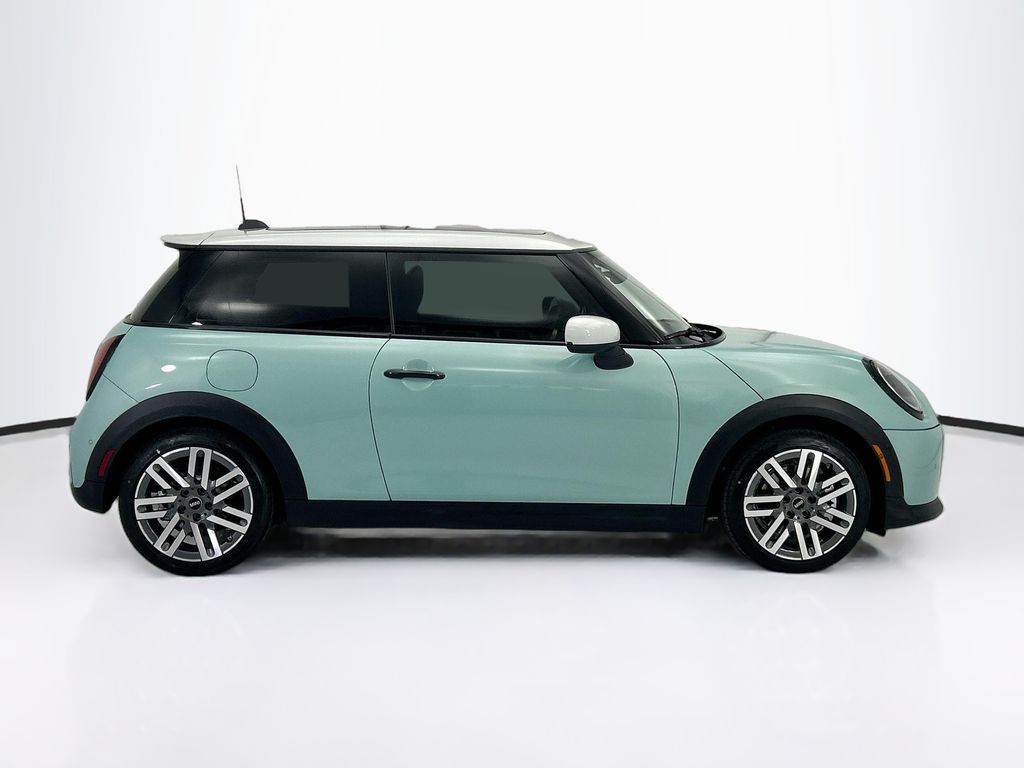 Thumbnail: 2026 MINI Cooper - 4