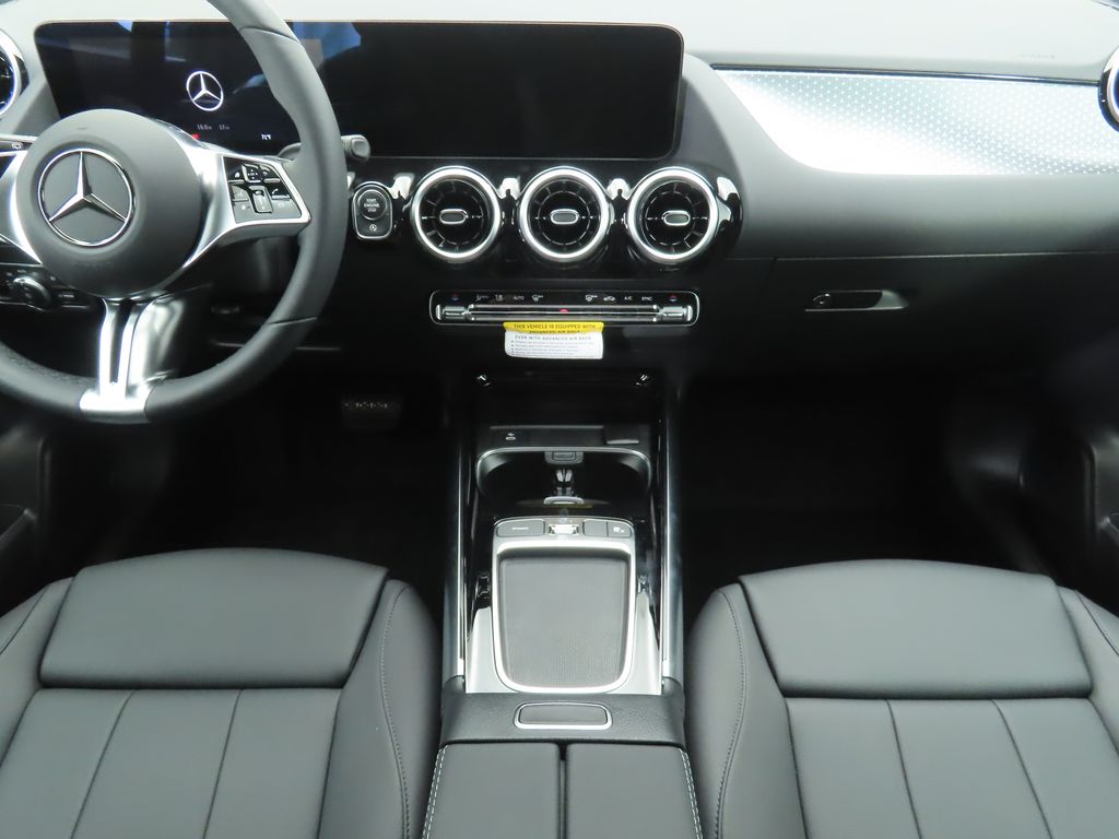 2025 Mercedes-Benz GLA 250 13