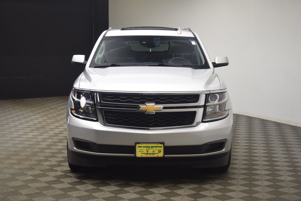 used 2016 Chevrolet Suburban car, priced at $11,000