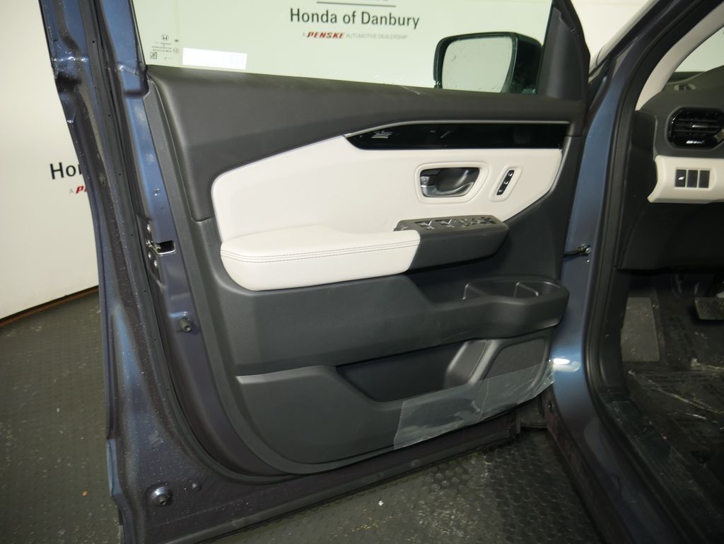 Thumbnail: 2026 Honda Pilot - 14