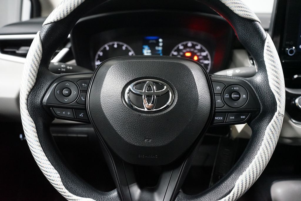 Thumbnail: 2025 Toyota Corolla - 12