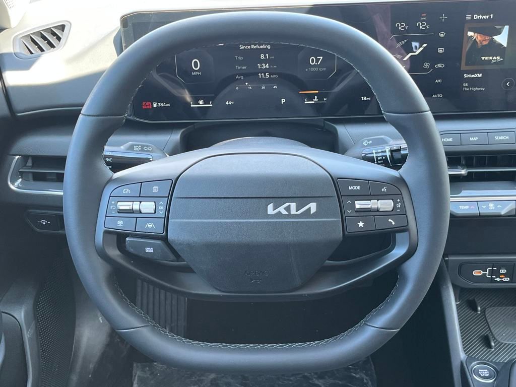 2025 Kia K4 EX photo