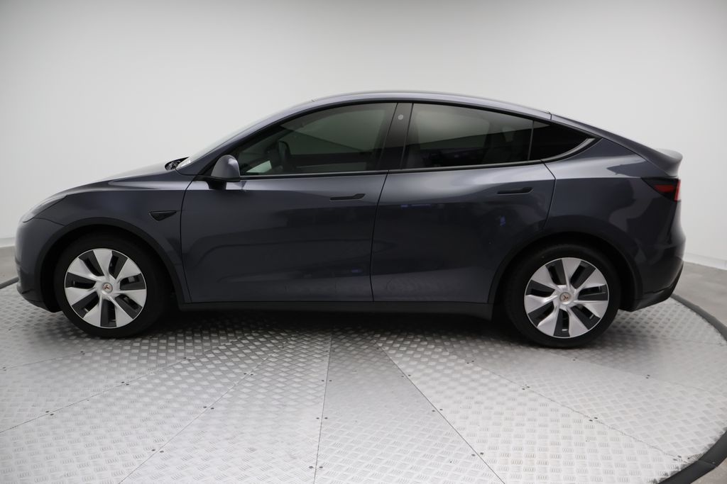 Thumbnail: 2021 Tesla Model Y - 12