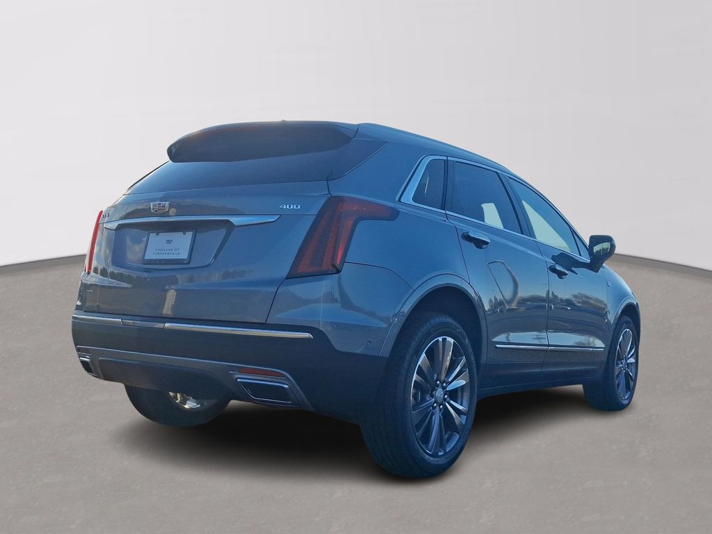 2025 Cadillac XT5 Premium Luxury 4