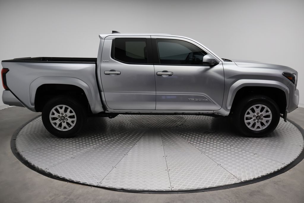 Thumbnail: 2025 Toyota Tacoma - 7