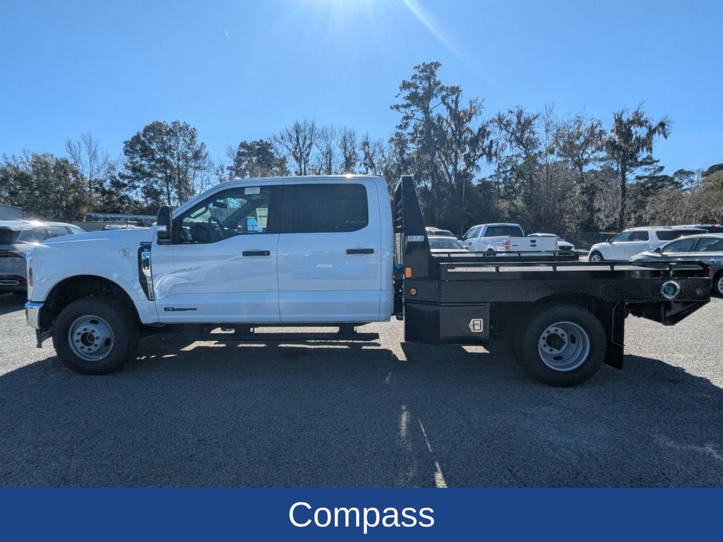 2025 Ford F-350 Chassis XL