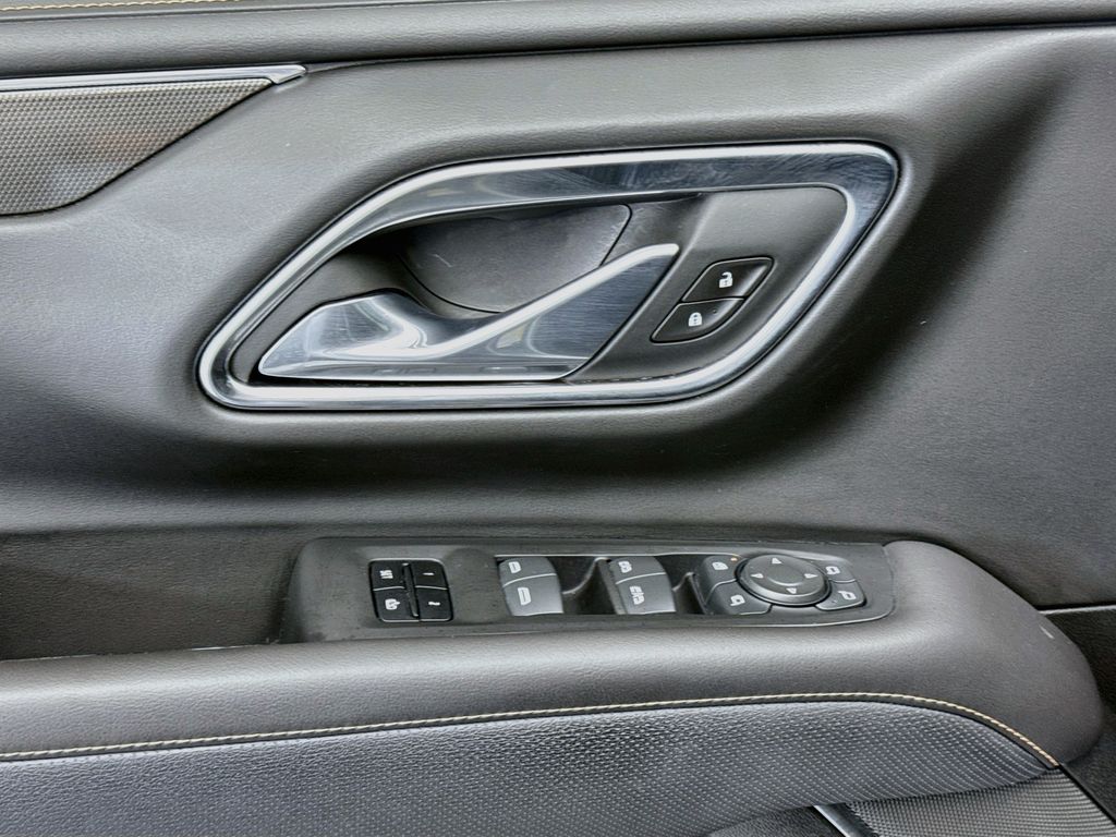 Thumbnail: 2024 GMC Yukon - 23